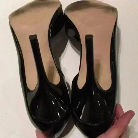 Elle Heels Black Faux Patent Leather Sz 7.5 - Picture 5 of 7